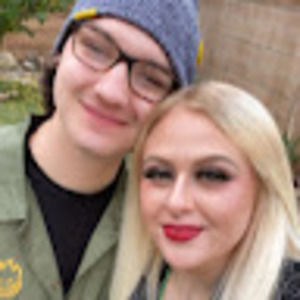 Meet your Posher, Briana